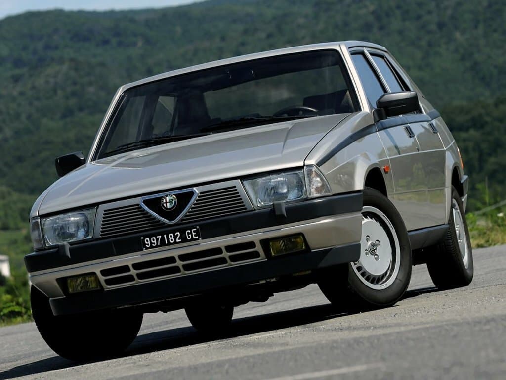 Alfa Romeo 75