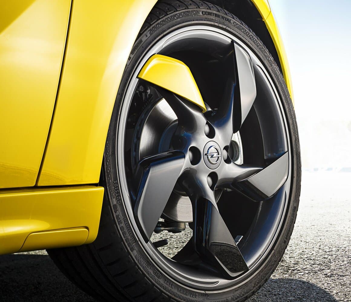 Opel Adam