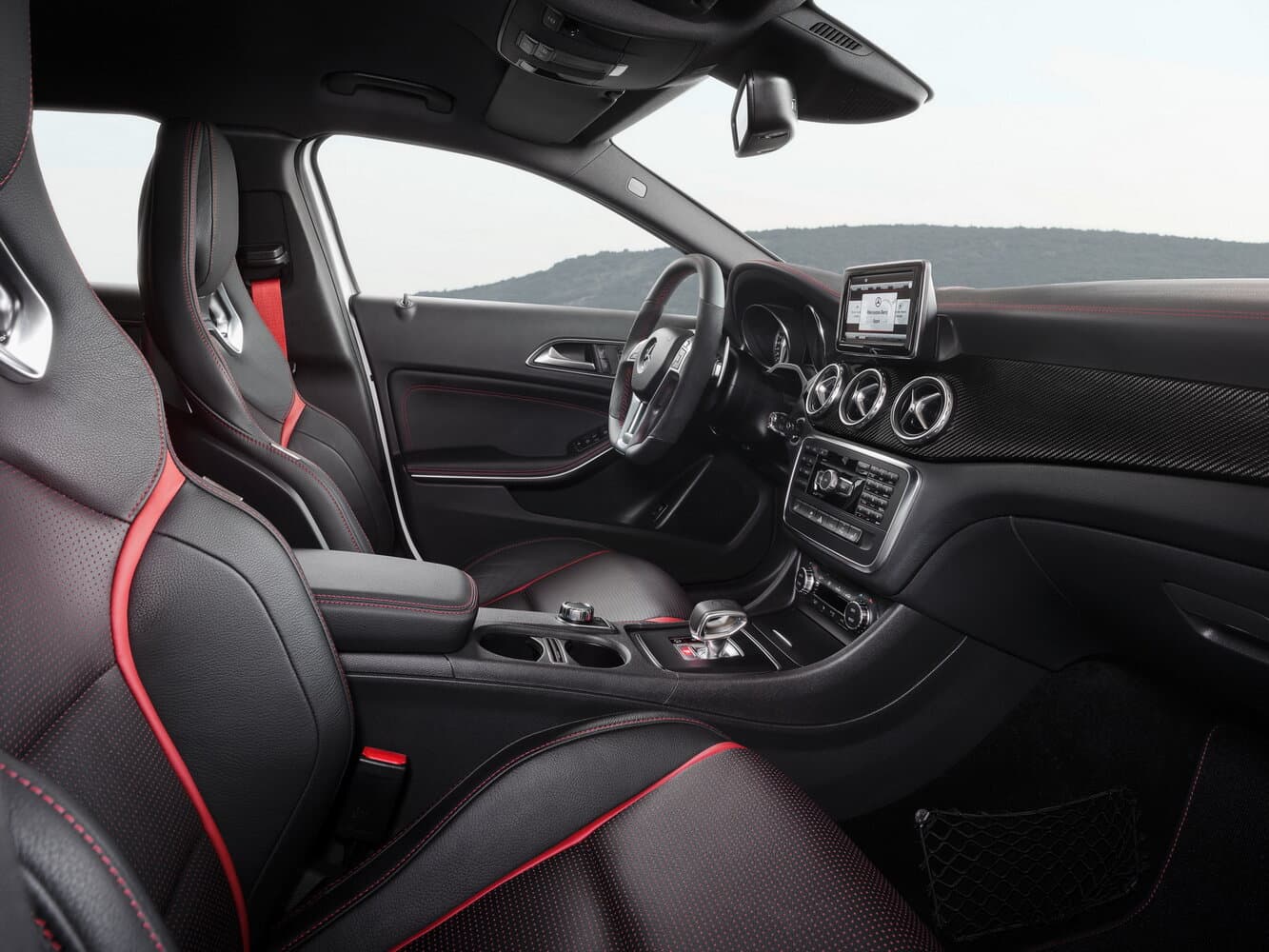 Mercedes-Benz GLA AMG