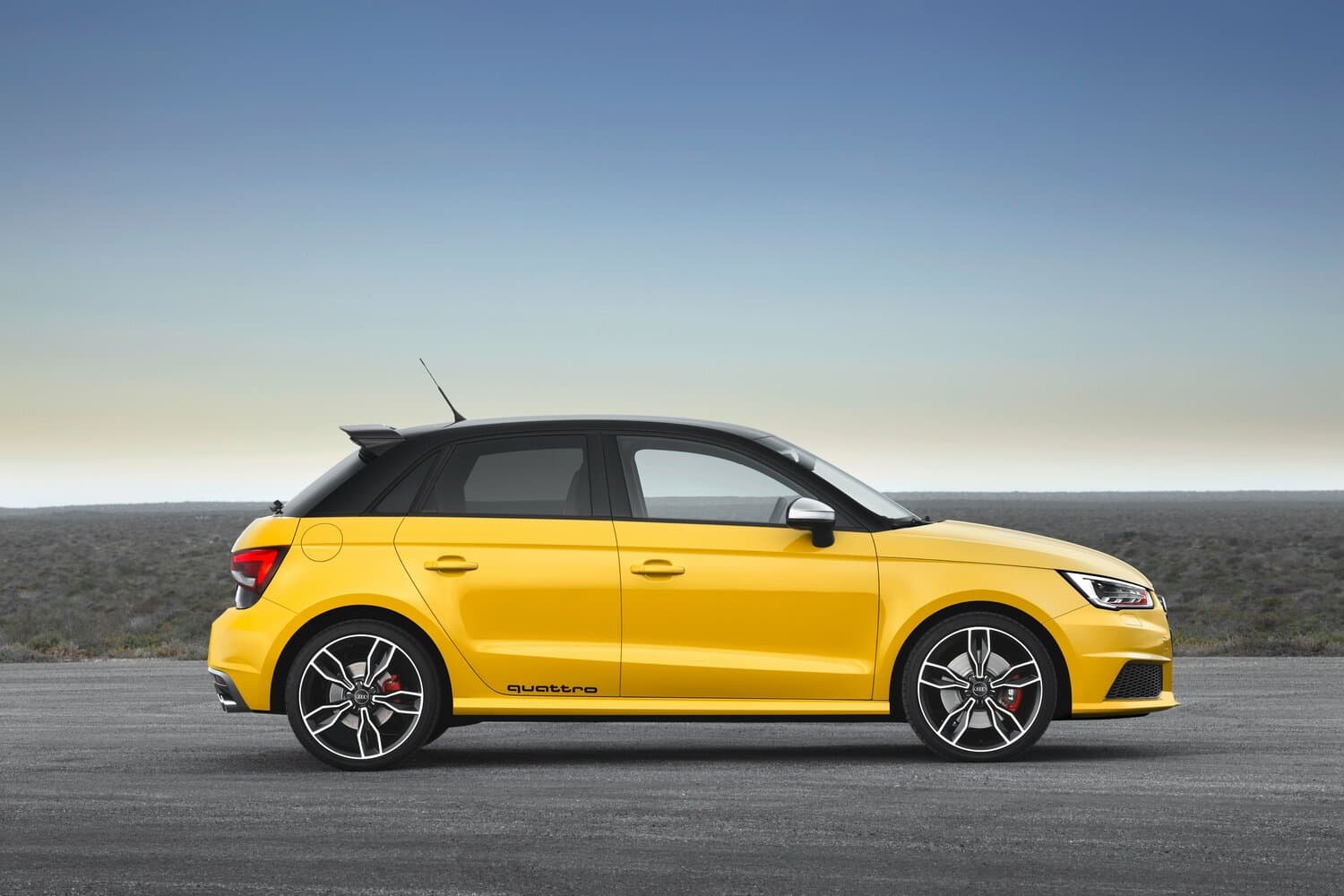 Audi S1