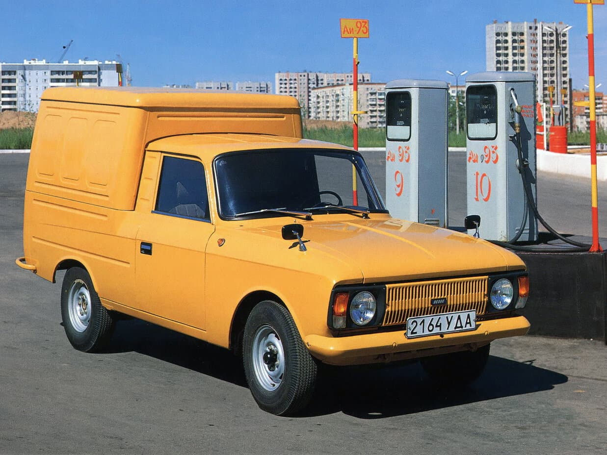 Иж 2715