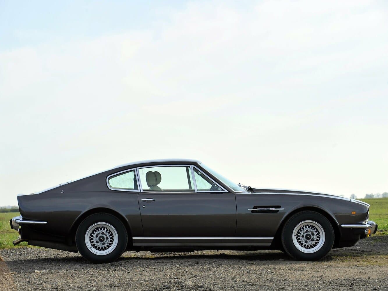 Aston Martin V8 Vantage