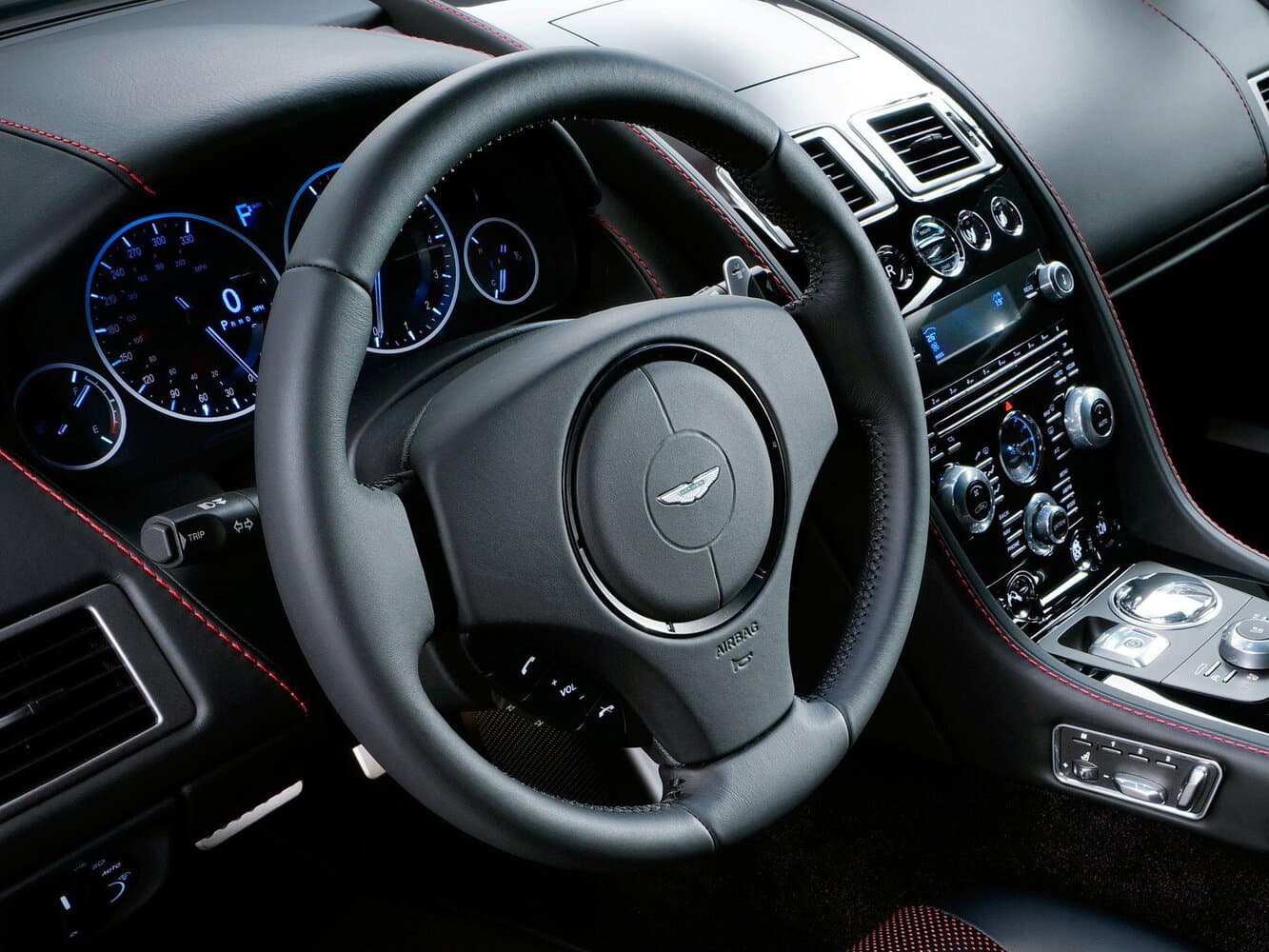 Aston Martin Rapide
