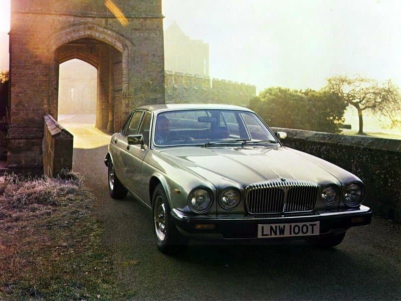 Daimler Sovereign (XJ6)