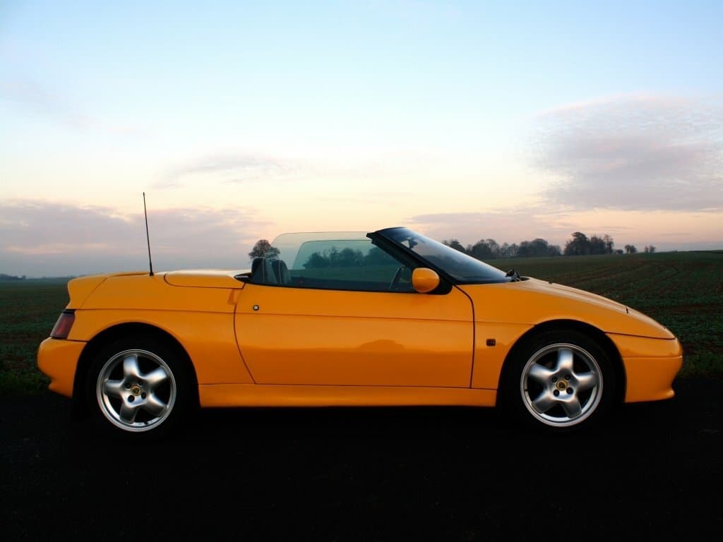 Lotus Elan