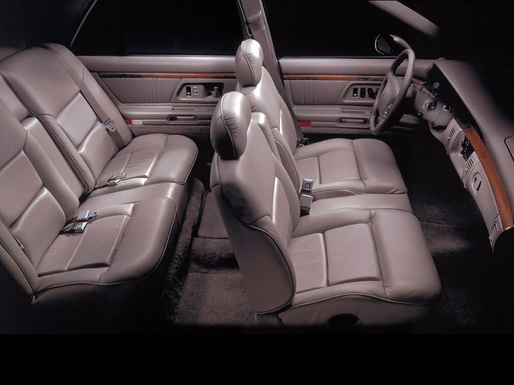 Oldsmobile Ninety-Eight