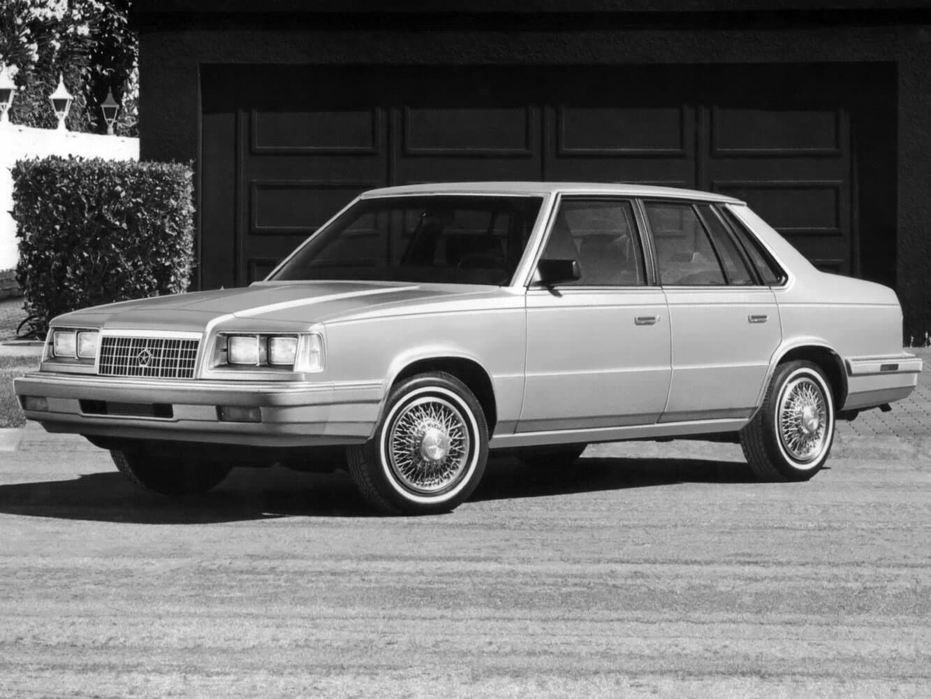 Plymouth Caravelle