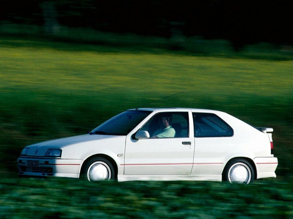 Renault 19