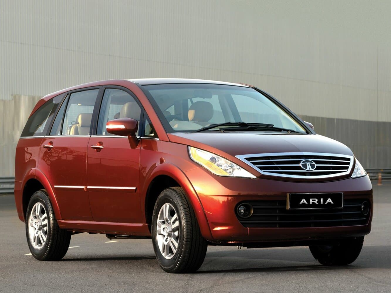 Tata Aria