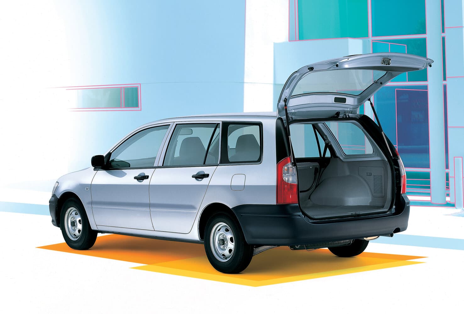 Mitsubishi Lancer Cargo