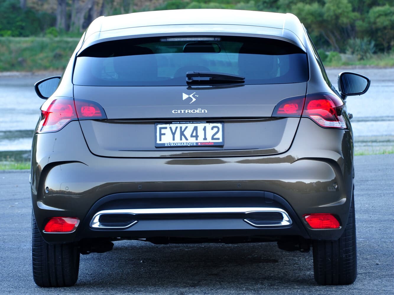 DS 4