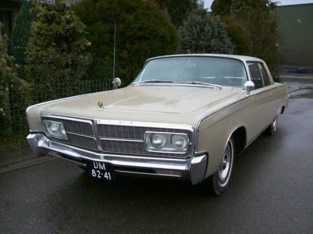 Chrysler Imperial Crown