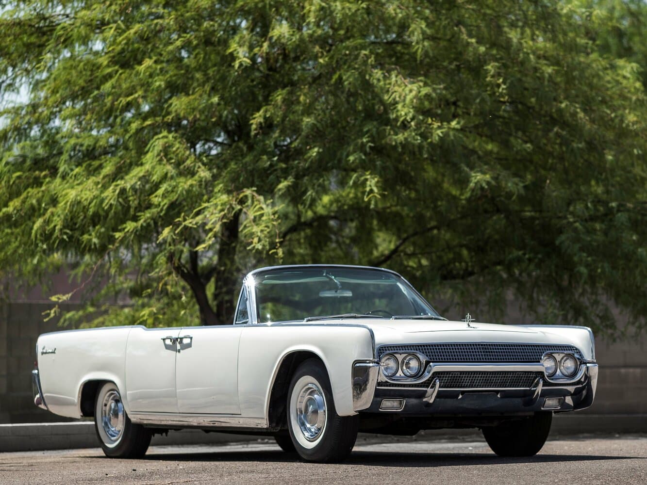 Lincoln Continental