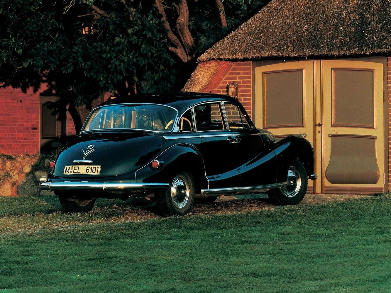 BMW 502