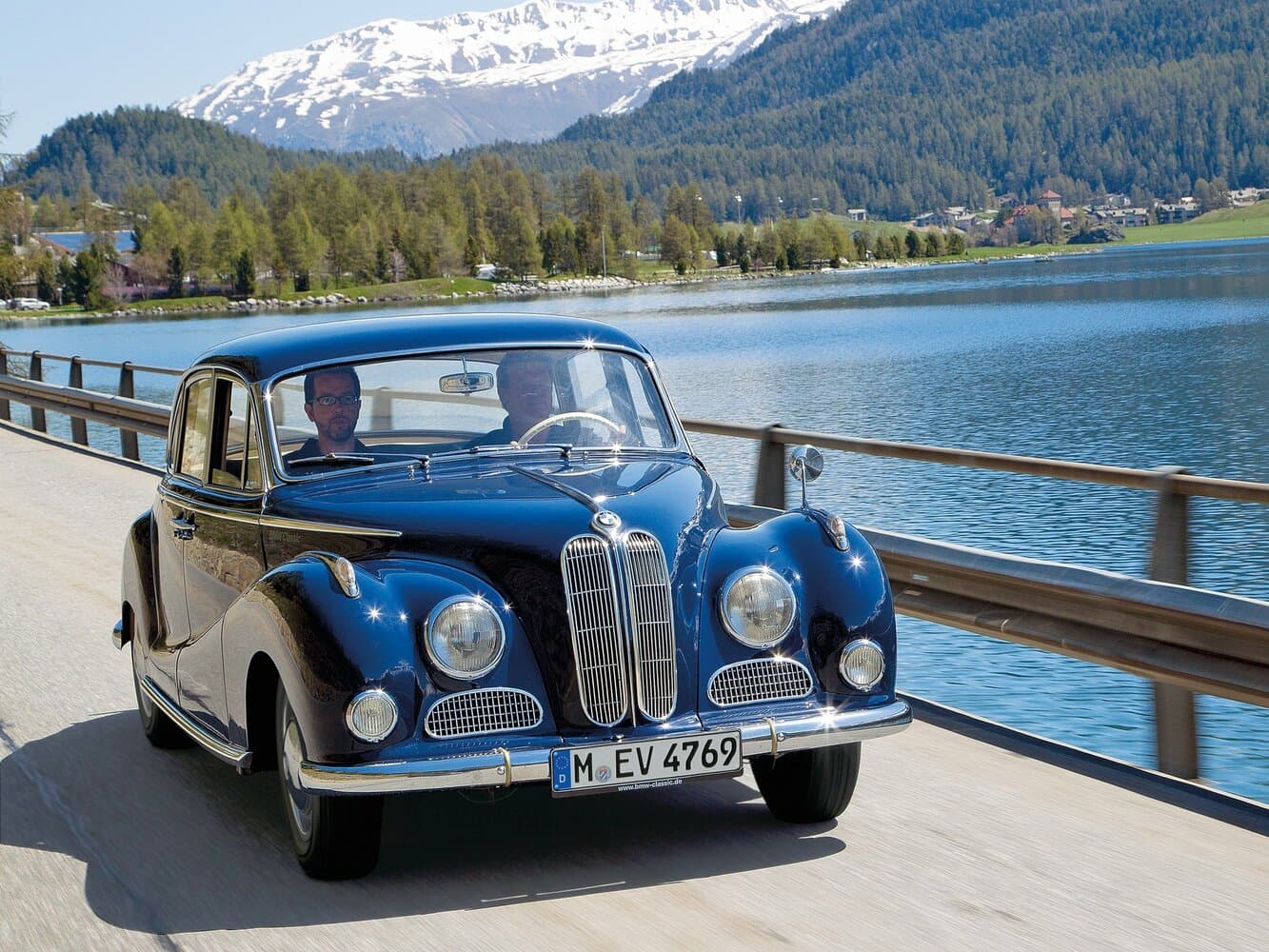 BMW 502