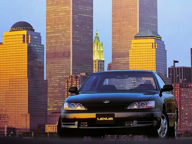 Lexus ES