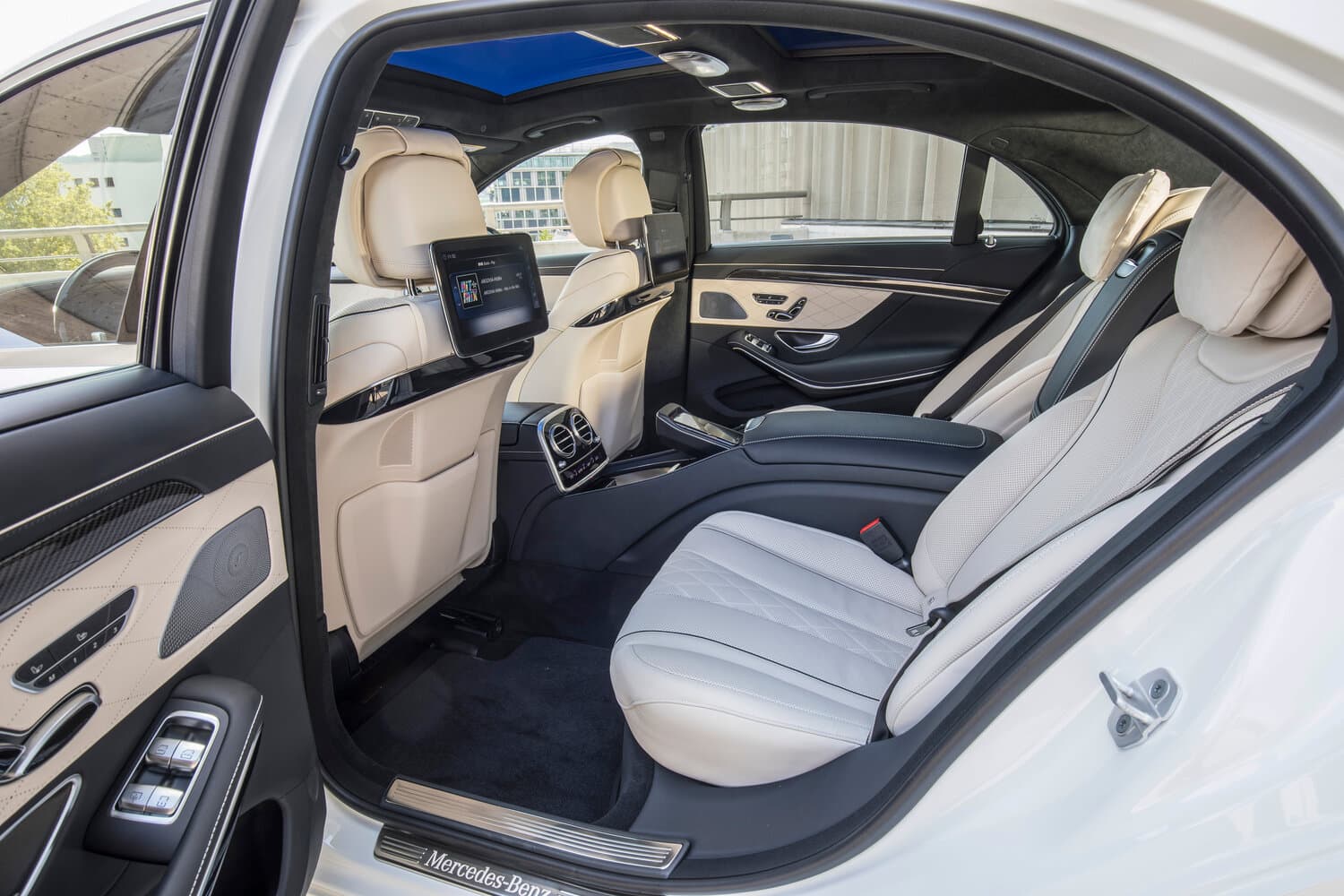 Mercedes-Benz S-Класс
