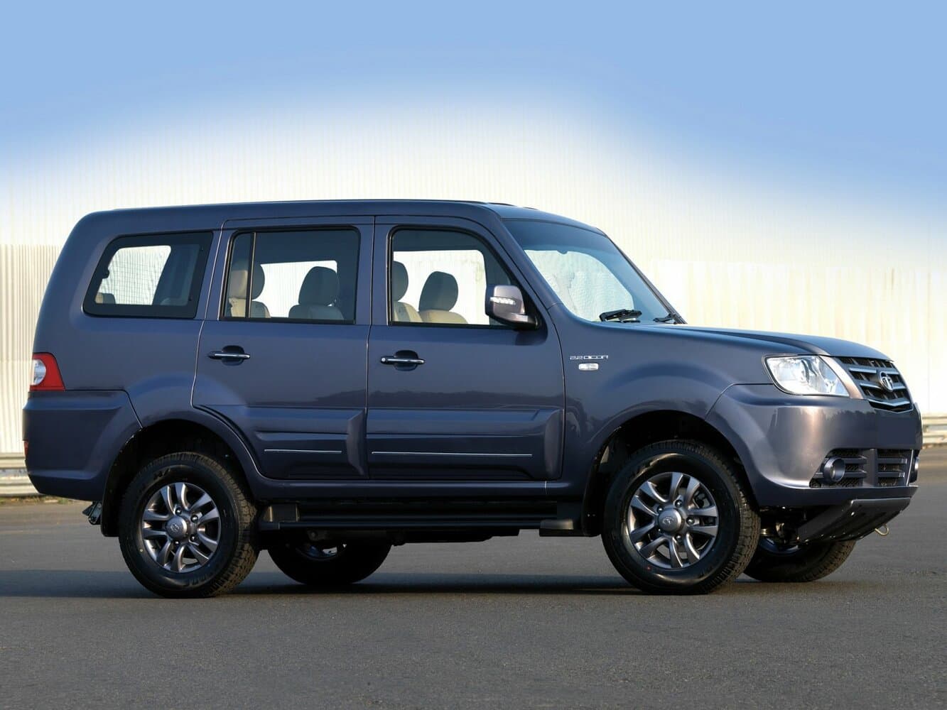 Tata Sumo Grande