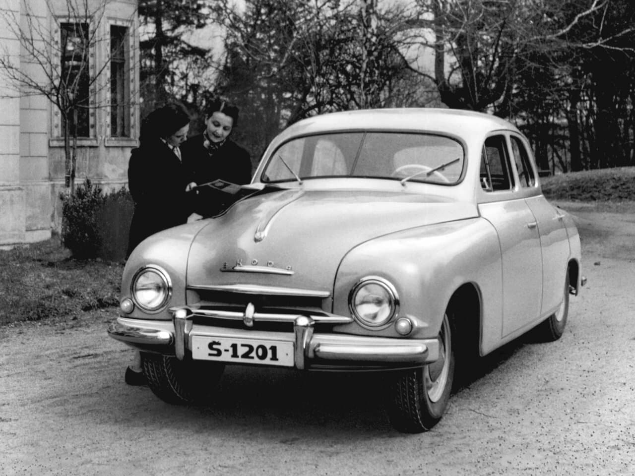 Skoda 1200