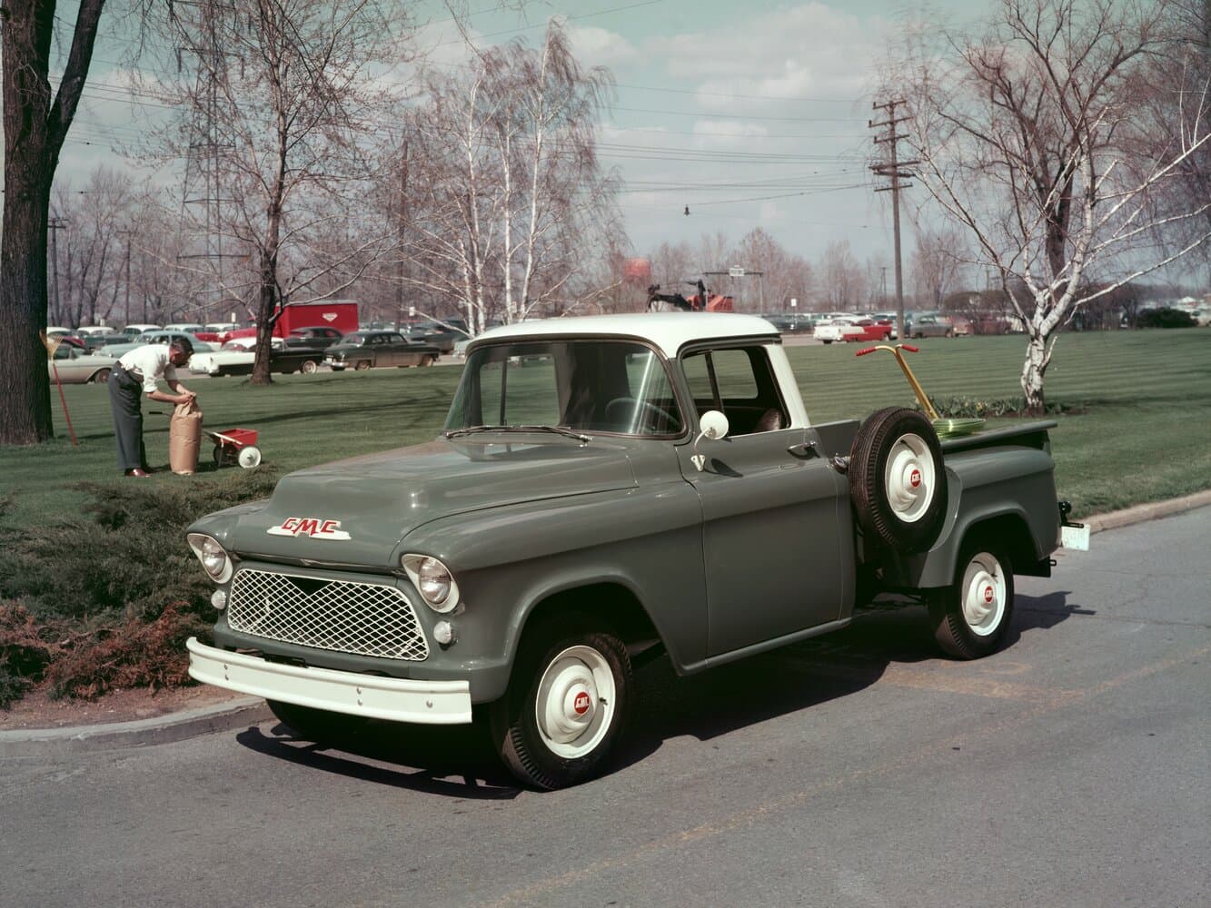 GMC 100