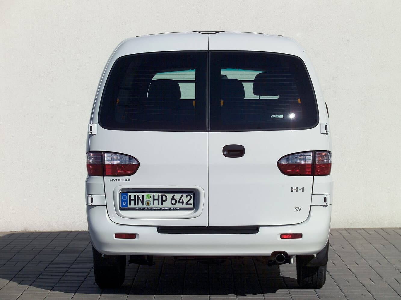Hyundai H-1
