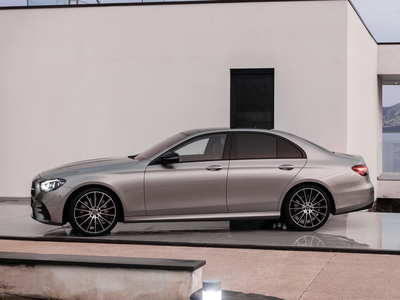 Mercedes-Benz E-Класс