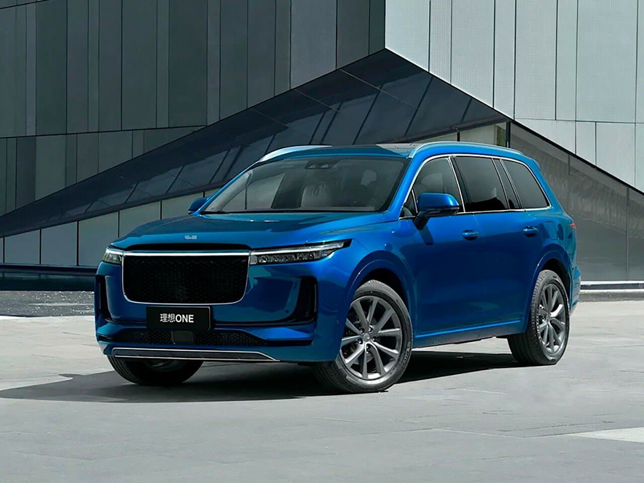 Li Auto (Lixiang) One