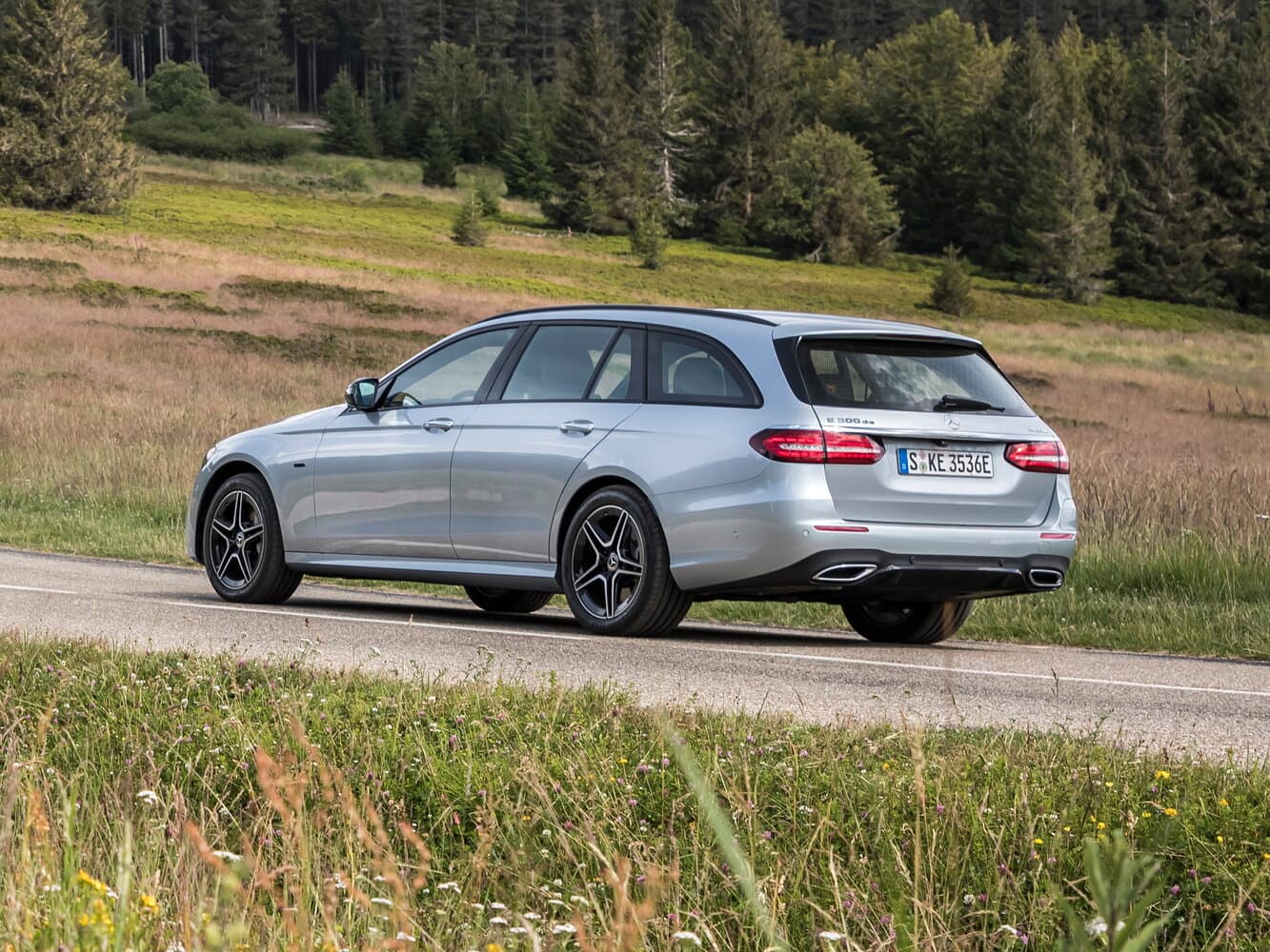 Mercedes-Benz E-Класс