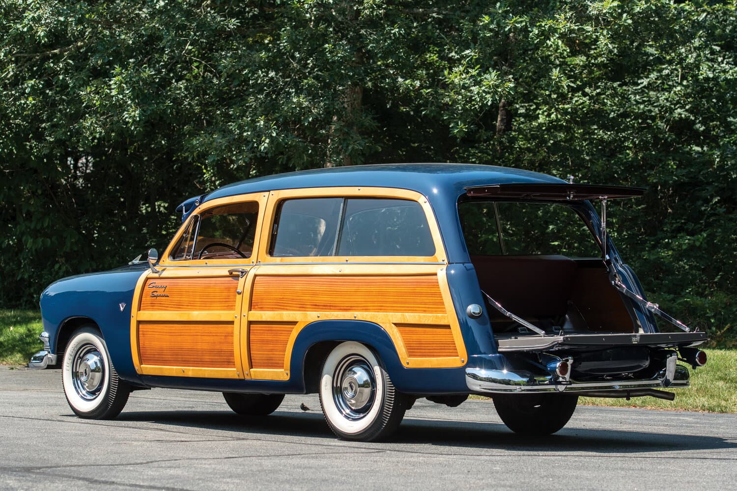 Ford Country Squire