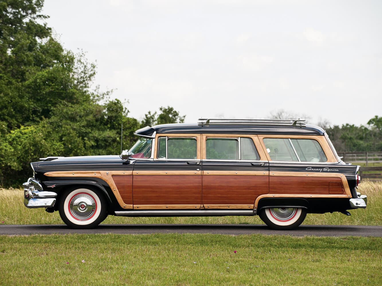 Ford Country Squire