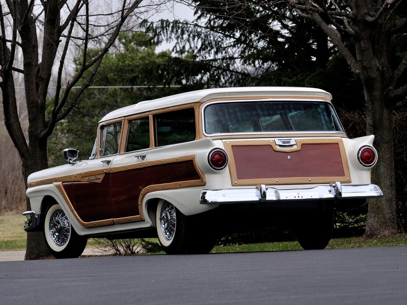 Ford Country Squire