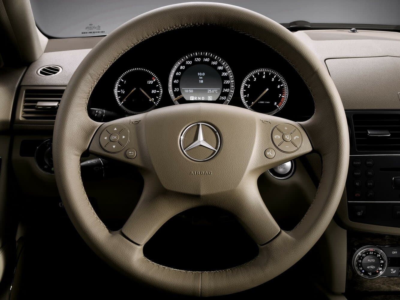 Mercedes-Benz C-Класс