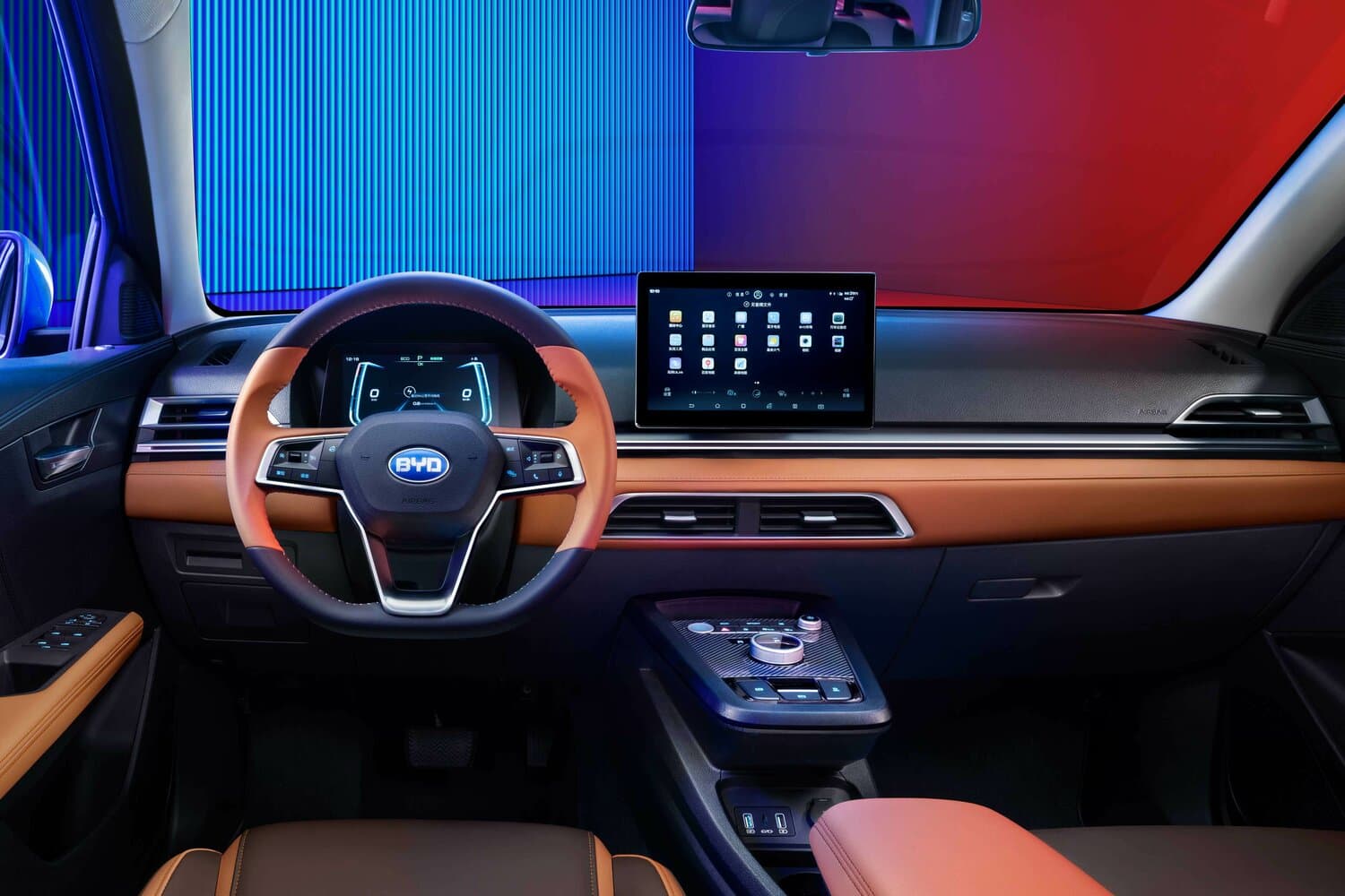 BYD E2