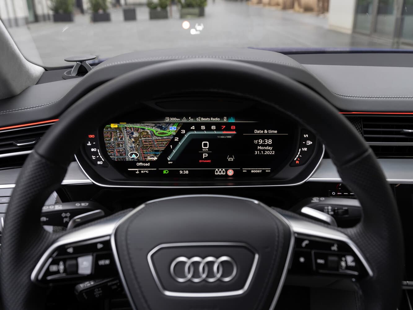 Audi S8