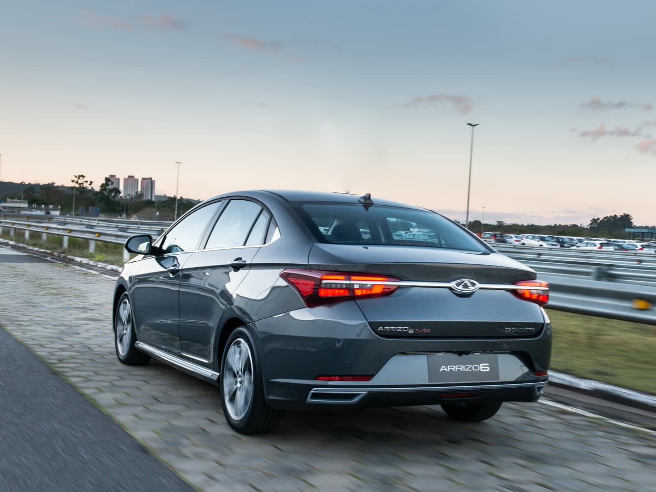 Chery Arrizo 6