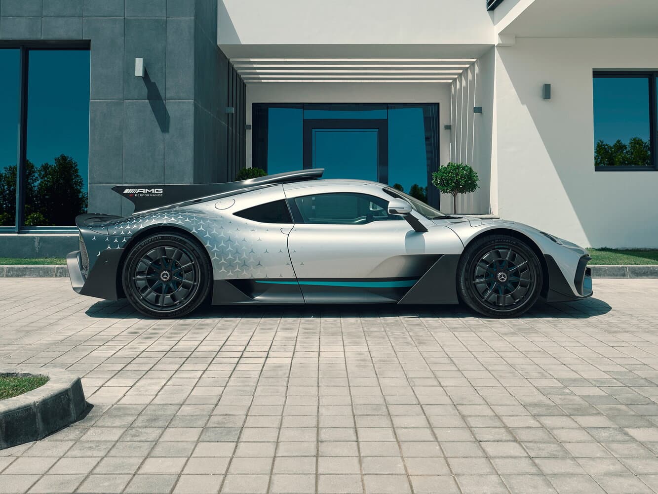 Mercedes-Benz AMG ONE