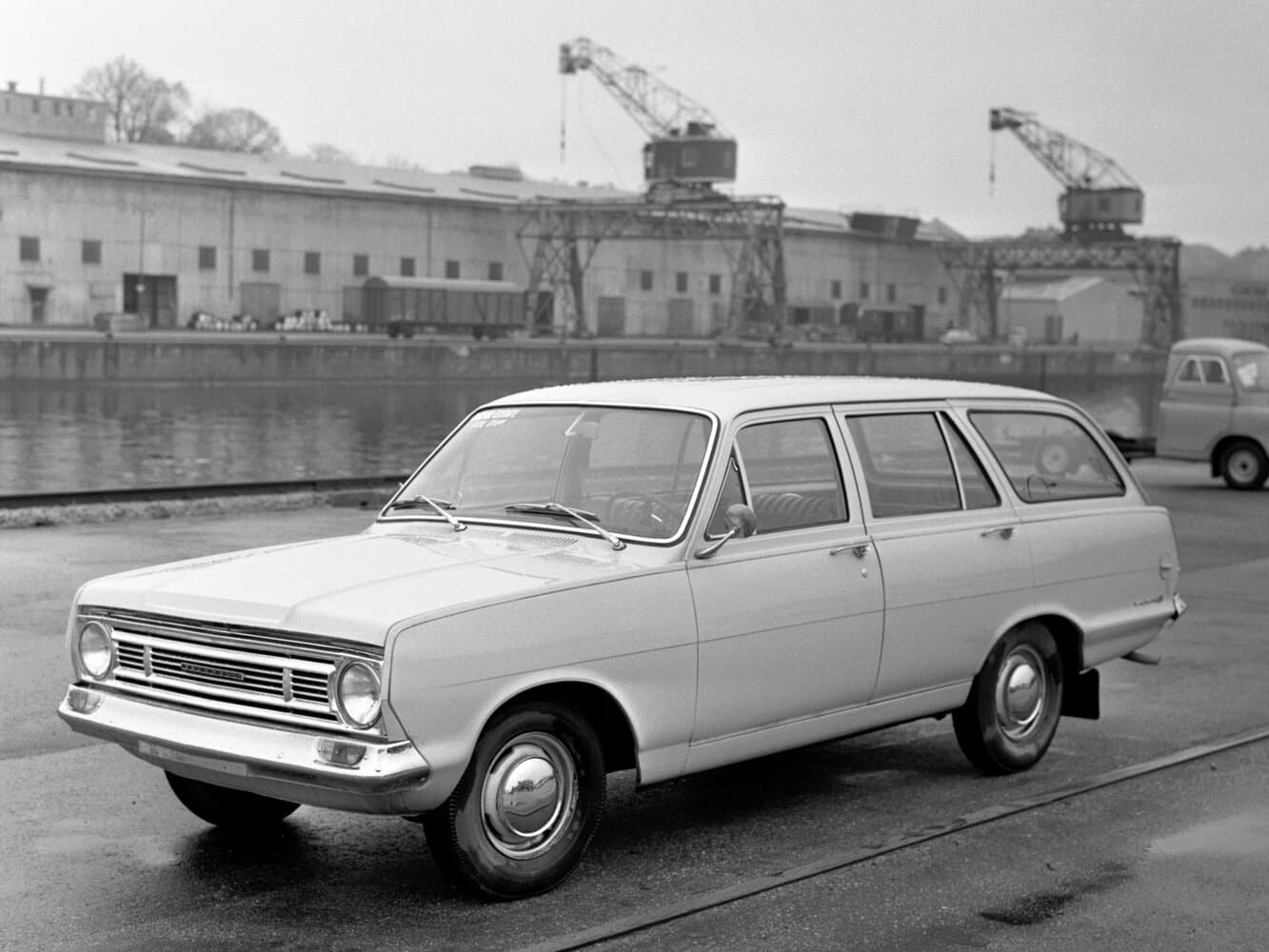 Vauxhall Victor