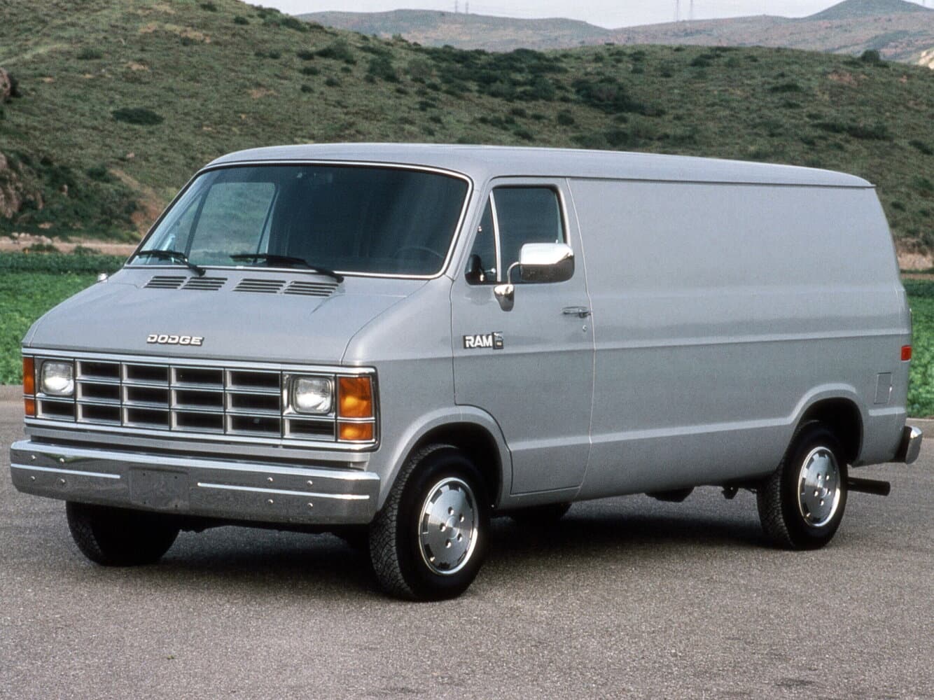 Dodge RAM Van