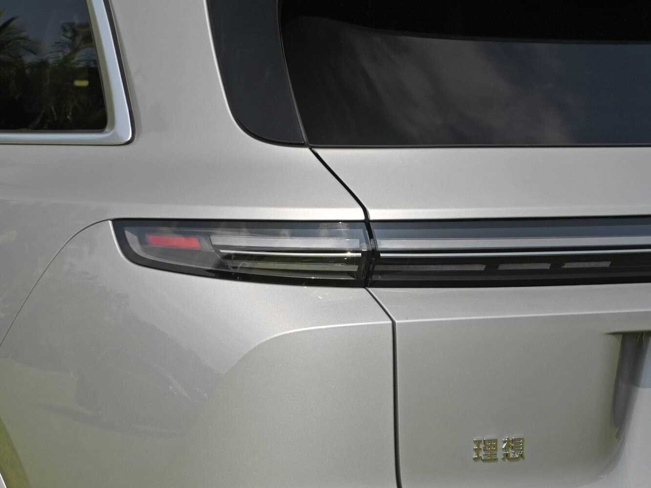 Li Auto (Lixiang) L7