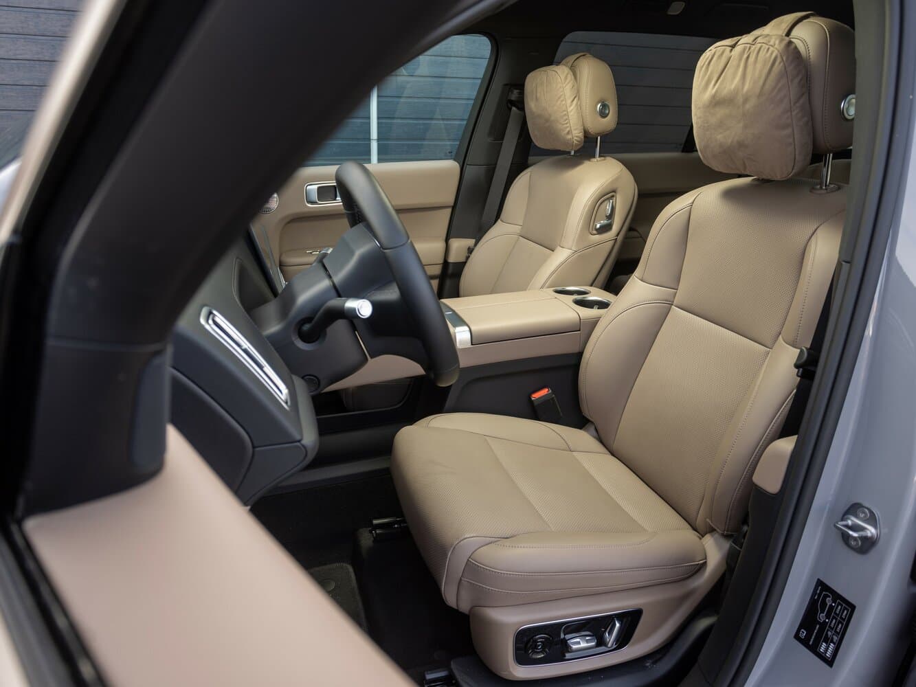 Li Auto (Lixiang) L9