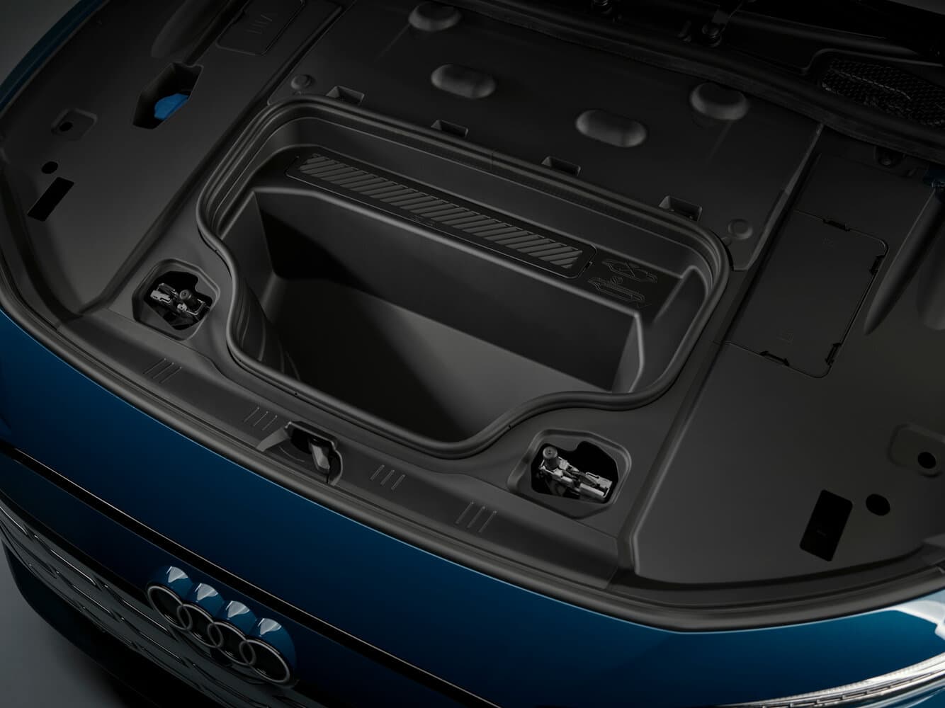 Audi S6 e-tron