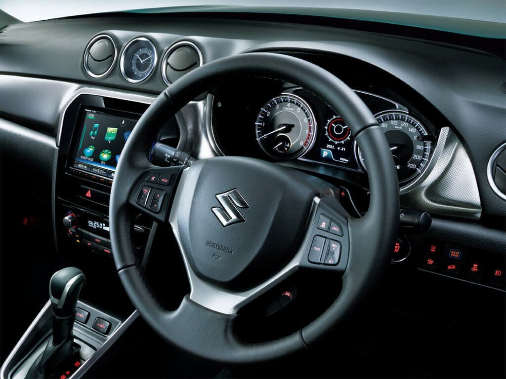 Suzuki Escudo