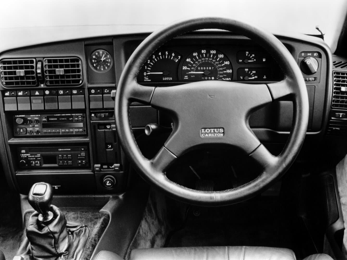 Vauxhall Lotus Carlton