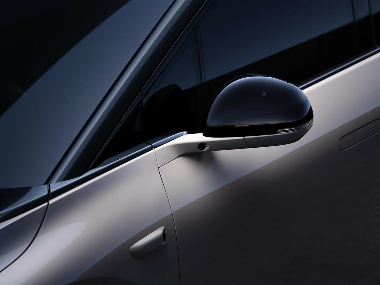 Li Auto (Lixiang) i8