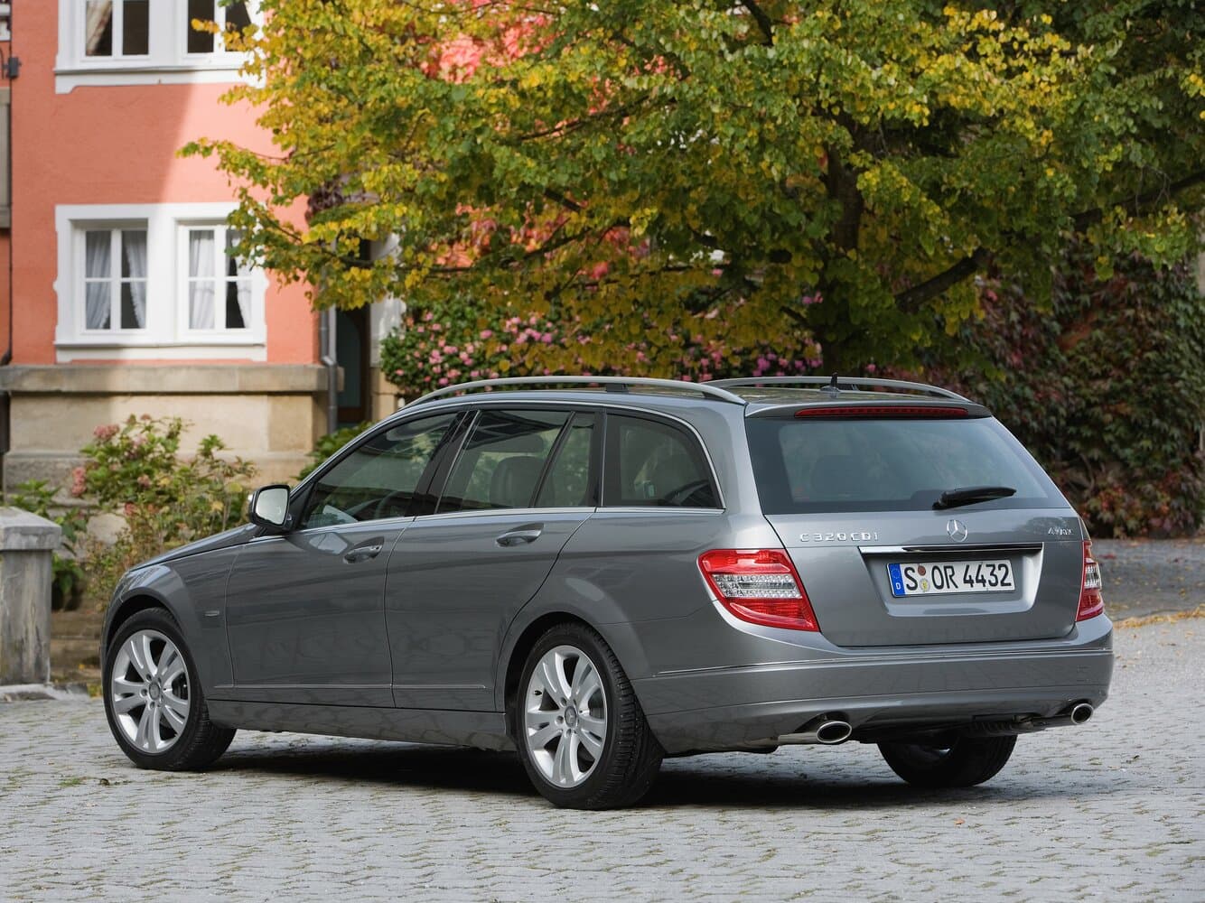 Mercedes-Benz C-Класс