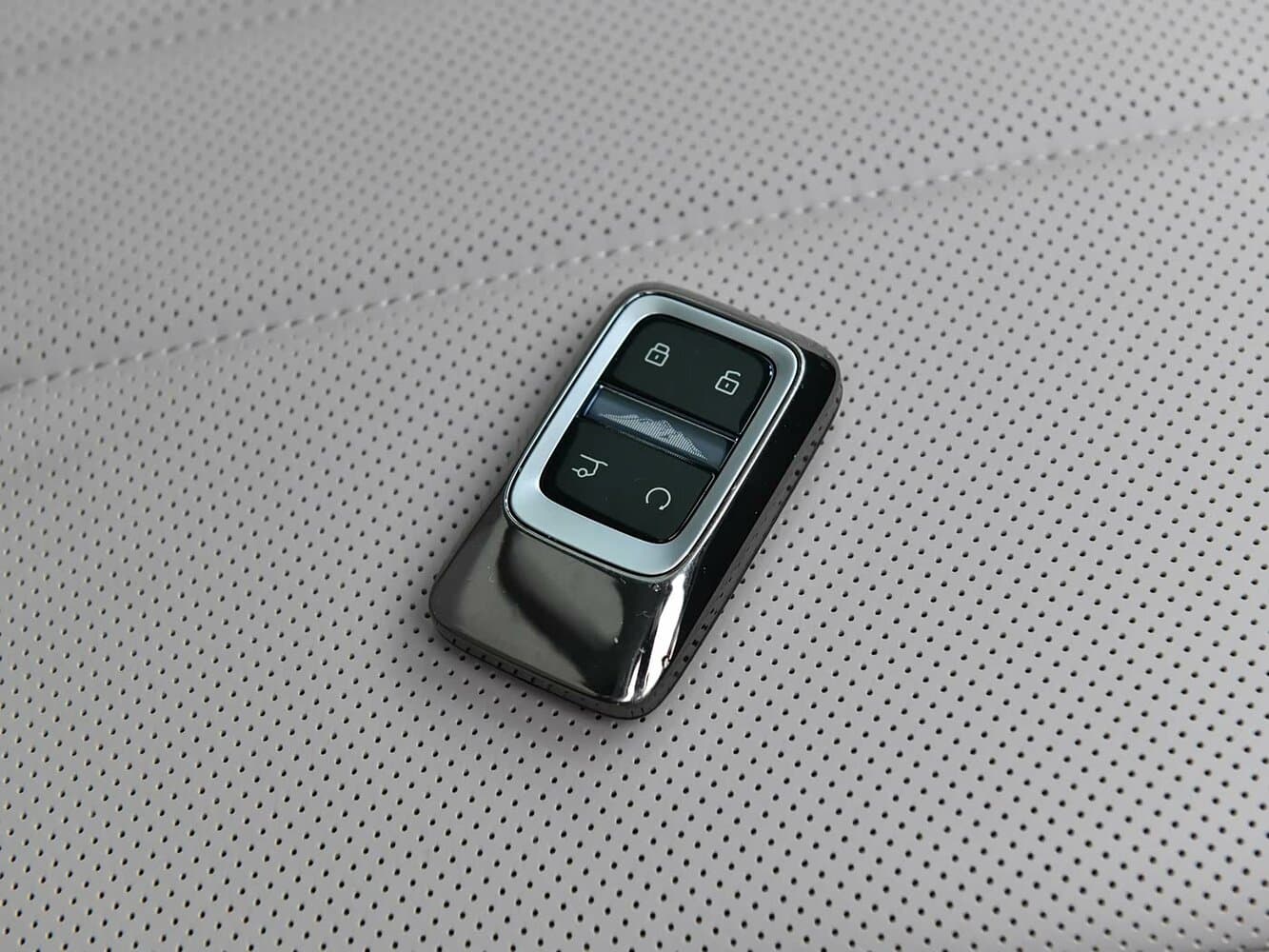 Jetour G700