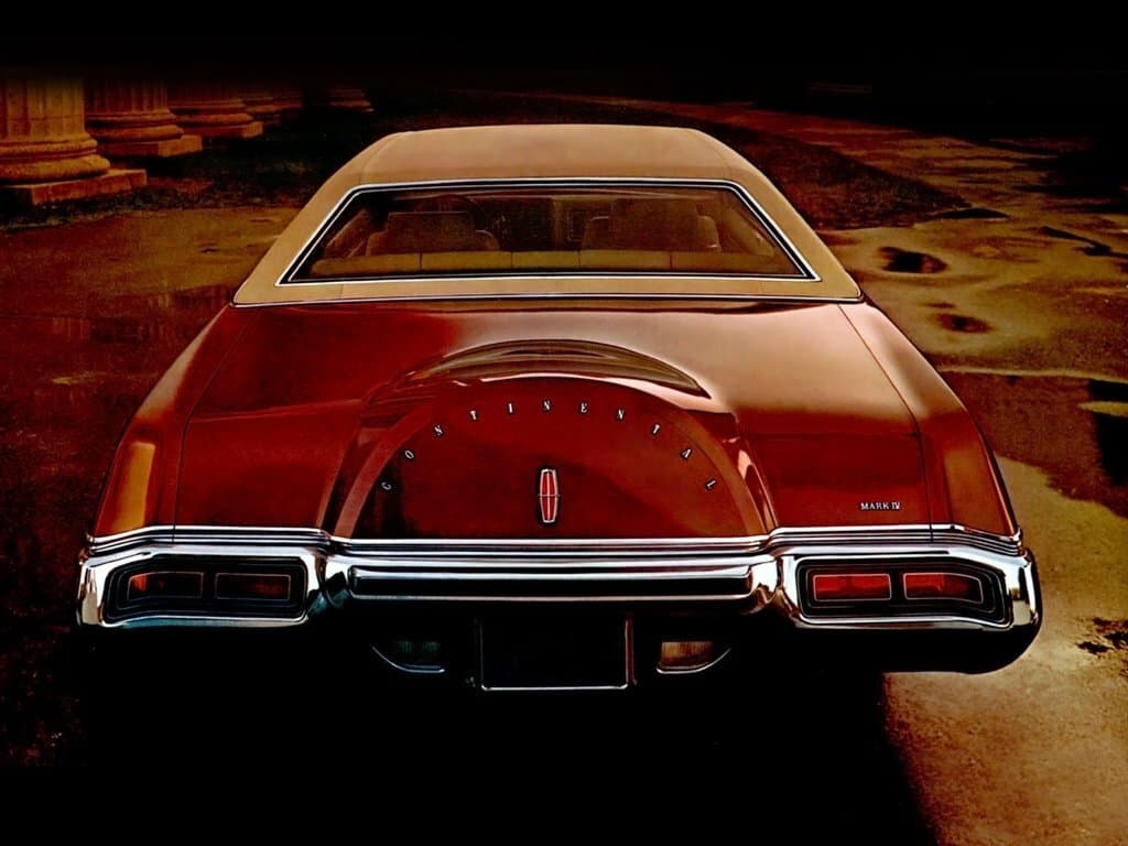 Lincoln Continental Mark