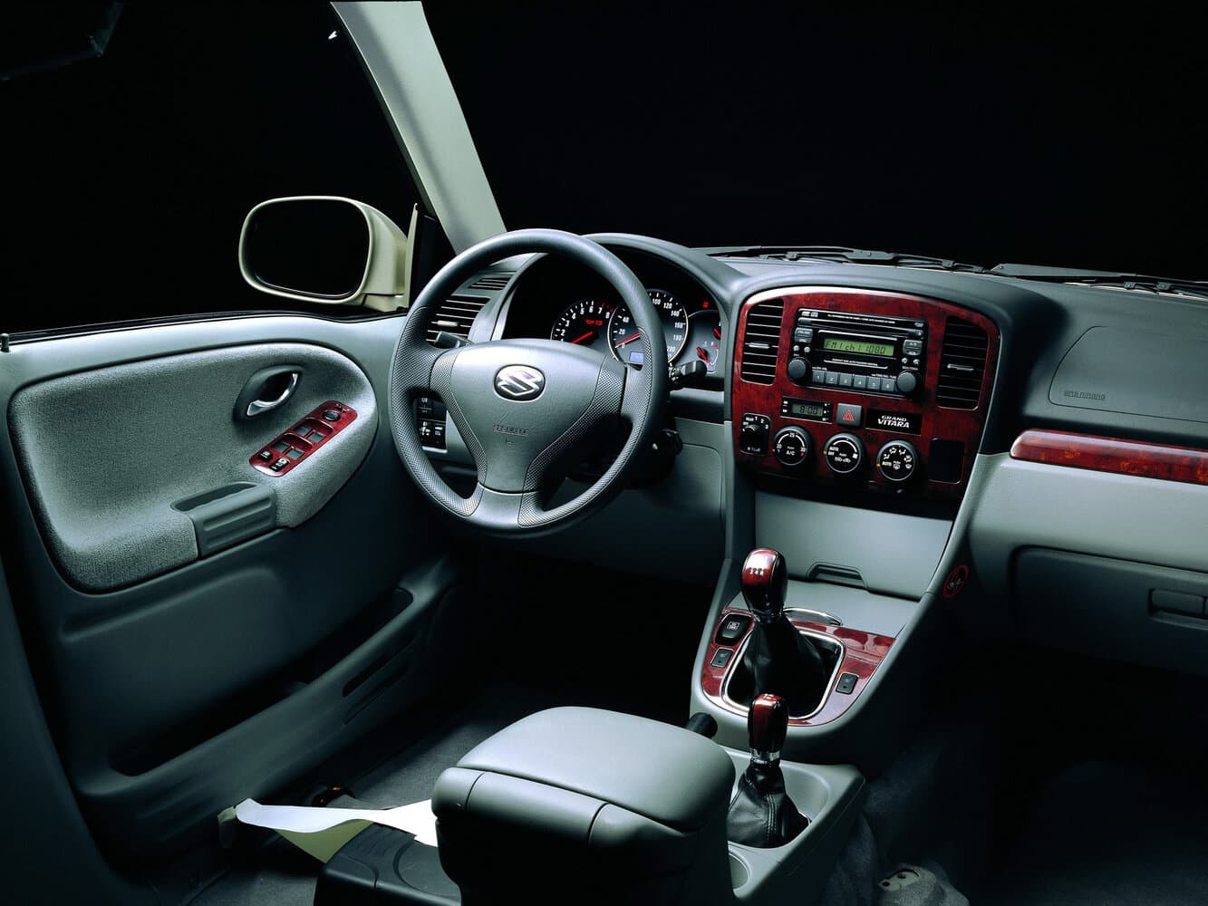 Suzuki XL7