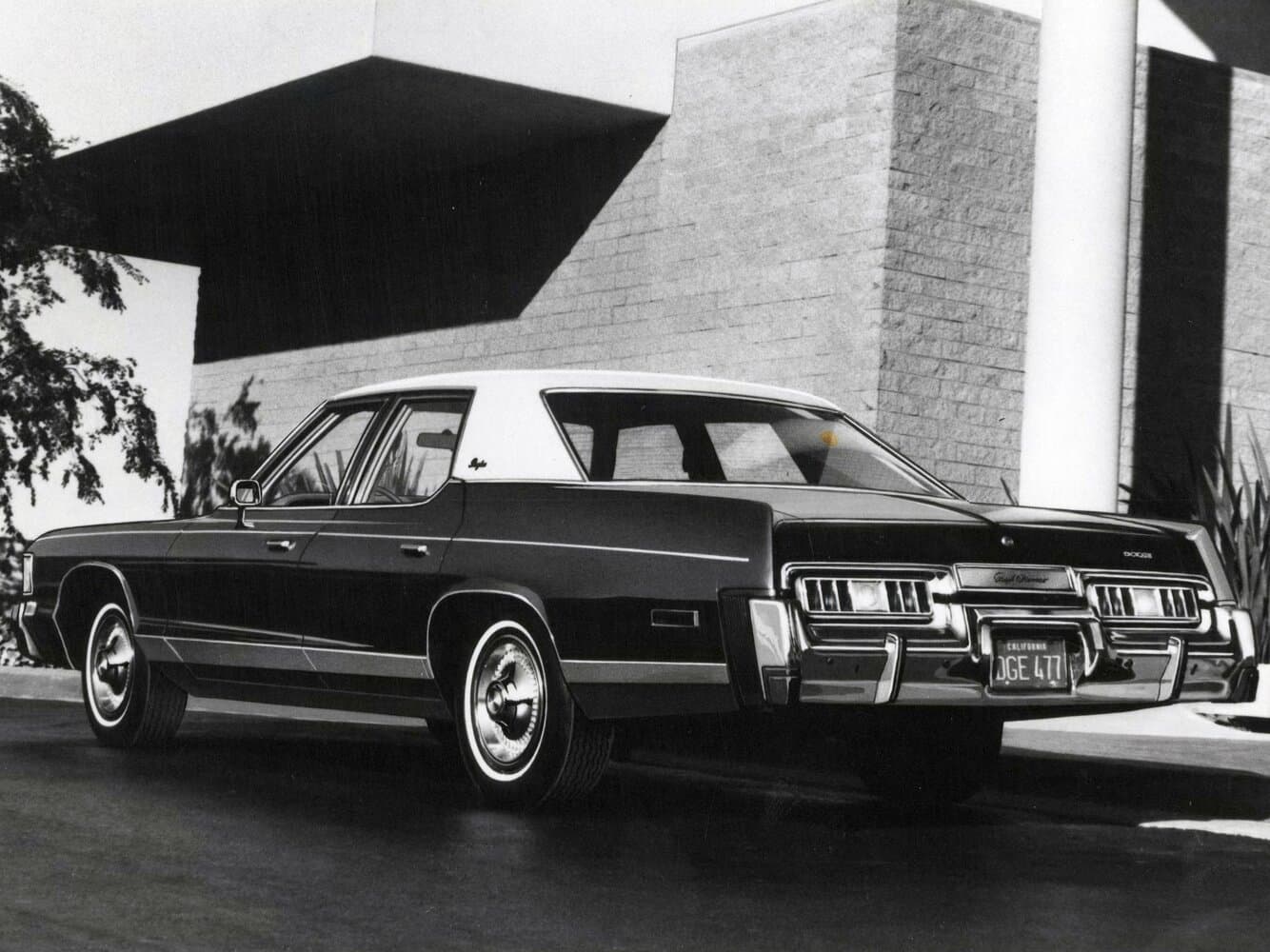 Dodge Monaco