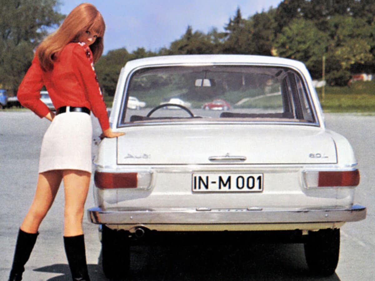 Audi 60